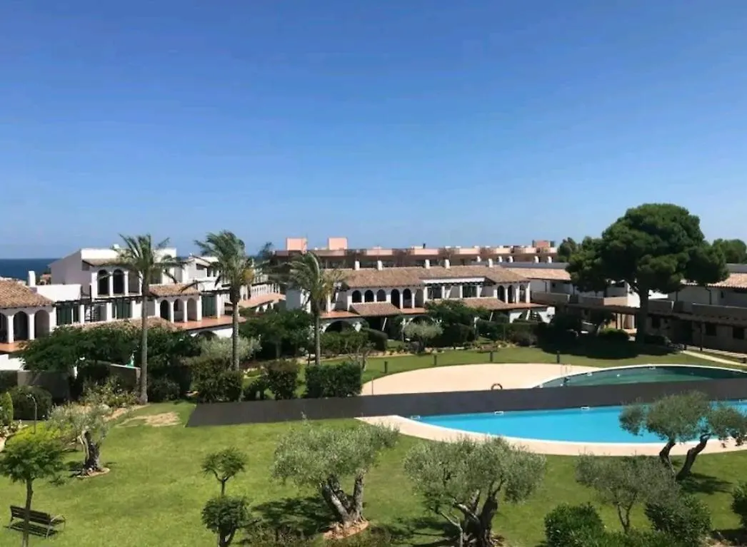 Les Oliveres, Ideal Familias El Perelló